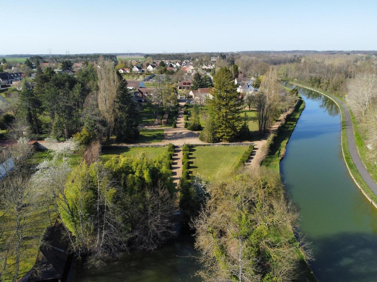 Maison Angulus Ridet Montcresson Exteriér fotografie